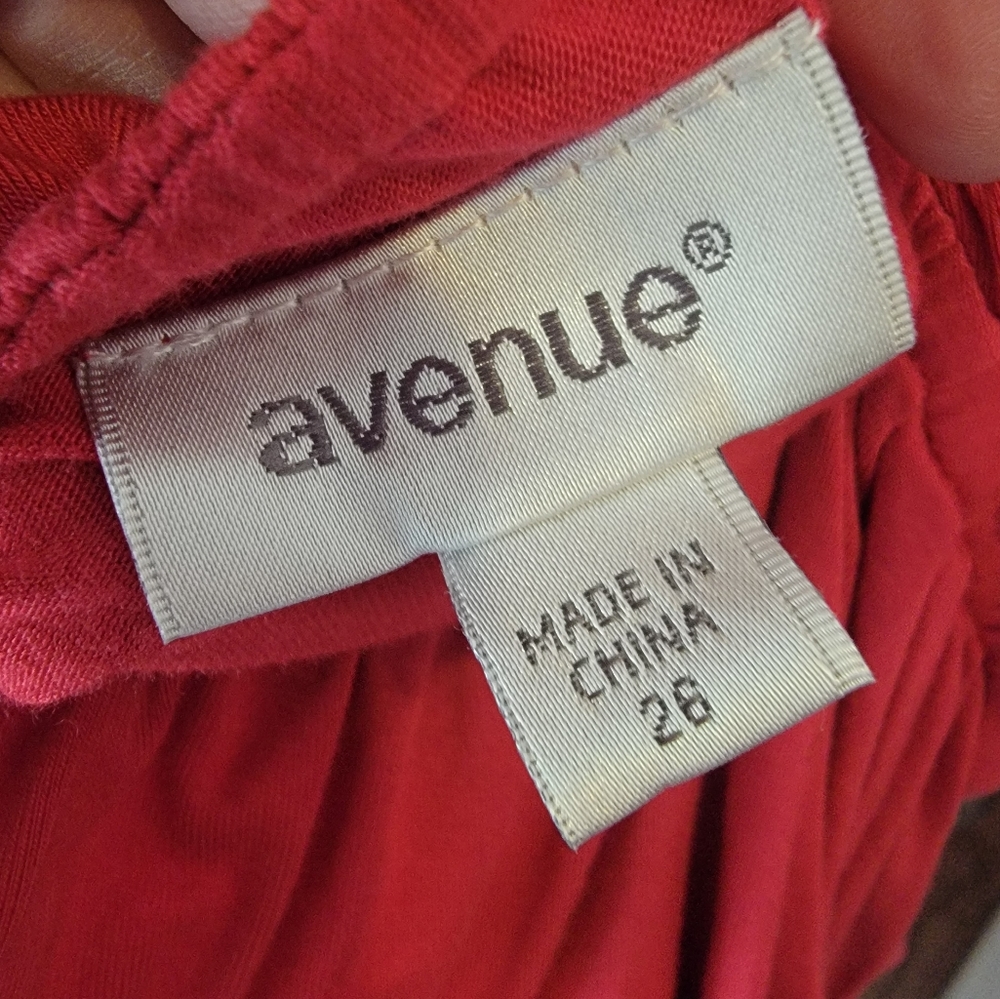 Avenue Pink Ruffle Top - Picture 3 of 6
